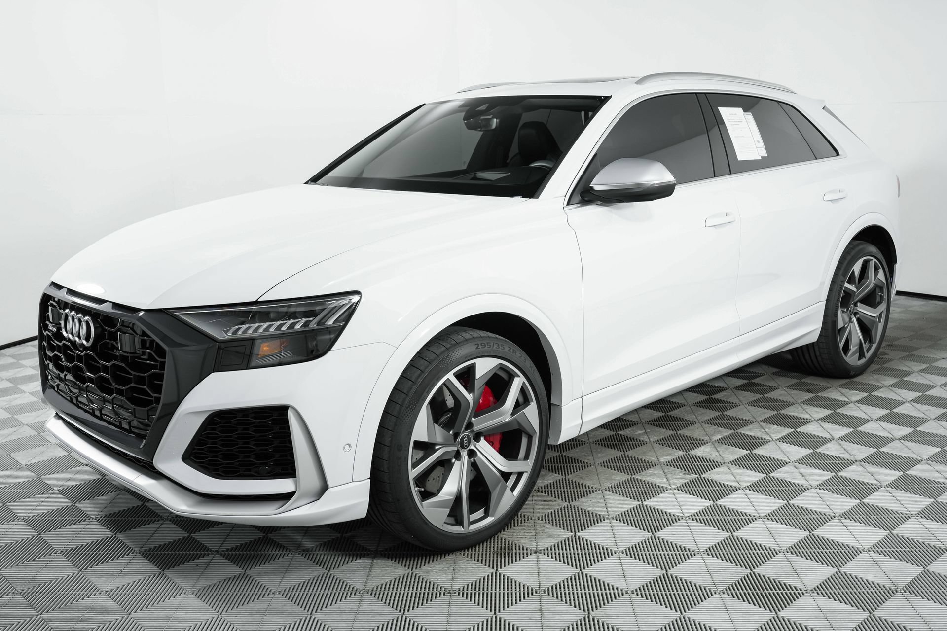 Used 2024 Audi RS Q8 AWD/4WD image 60