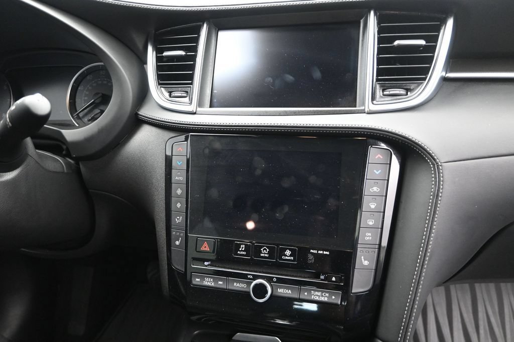 Certified 2023 INFINITI QX55 Luxe w/ Cargo Package AWD/4WD image 24