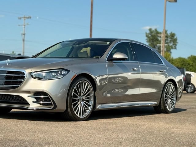 Used 2023 Mercedes-Benz S 580 4MATIC Sedan w/ AMG Line image 54