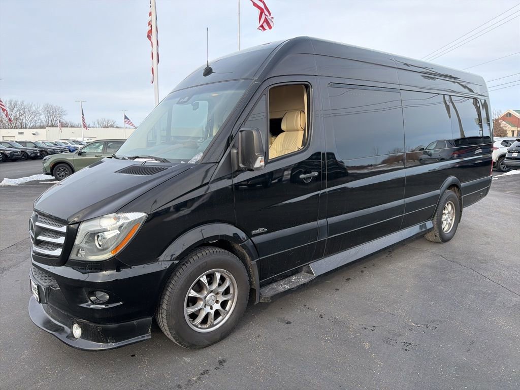 Used 2017 Mercedes-Benz Sprinter 3500 image 8