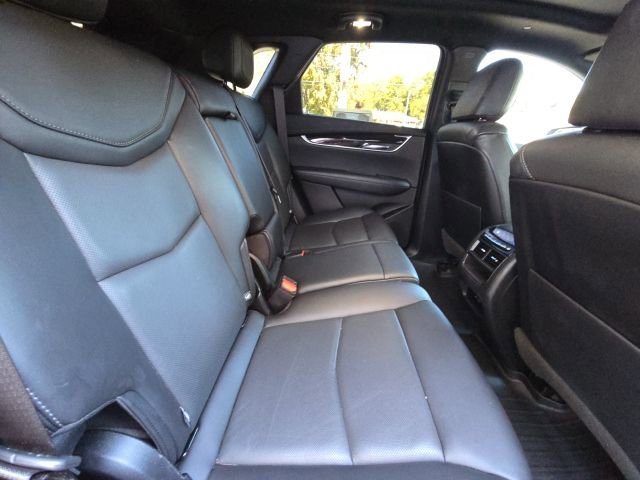 Used 2021 Cadillac XT5 Premium Luxury image 13