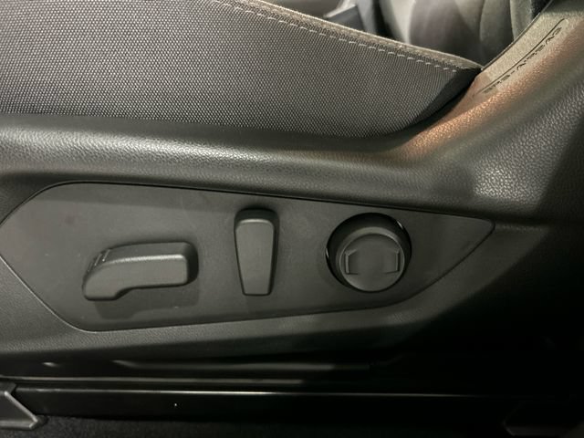 Certified 2025 Subaru Crosstrek 2.5i Premium AWD/4WD image 11