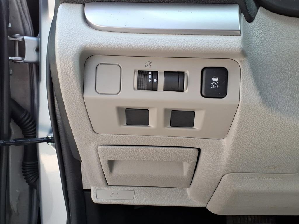 Used 2016 Subaru Forester 2.5i Premium w/ Popular Package #2 image 15