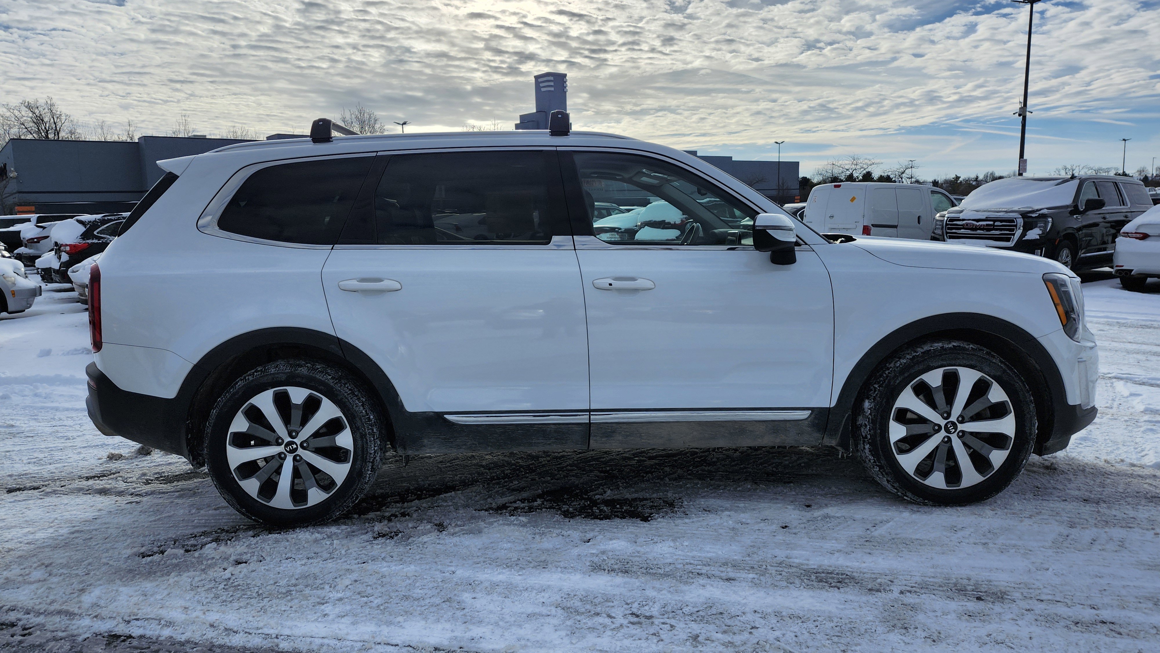 Used 2020 Kia Telluride EX w/ EX Premium Package image 21