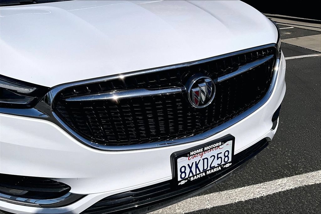Used 2018 Buick Enclave Essence AWD/4WD image 25