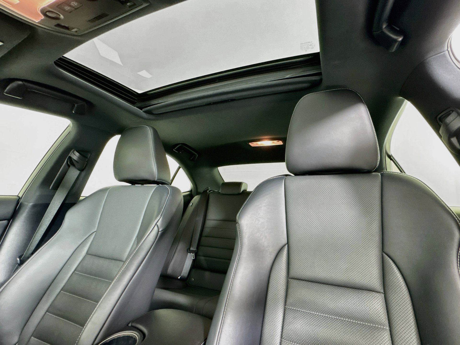 Used 2018 Lexus IS 350 F Sport RWD image 24