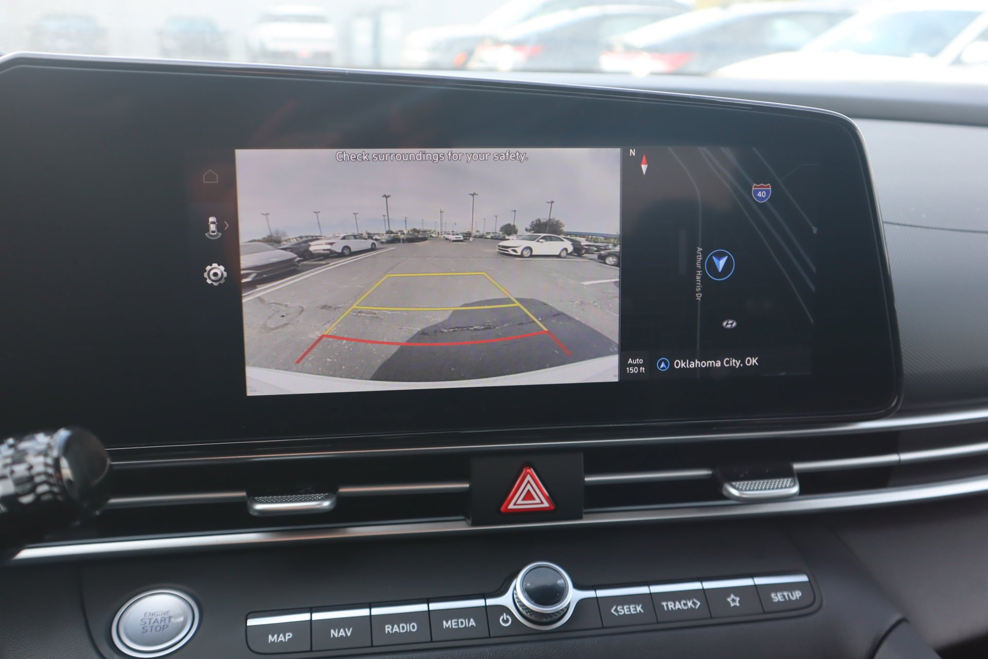 New 2026 Hyundai Elantra Limited FWD image 14