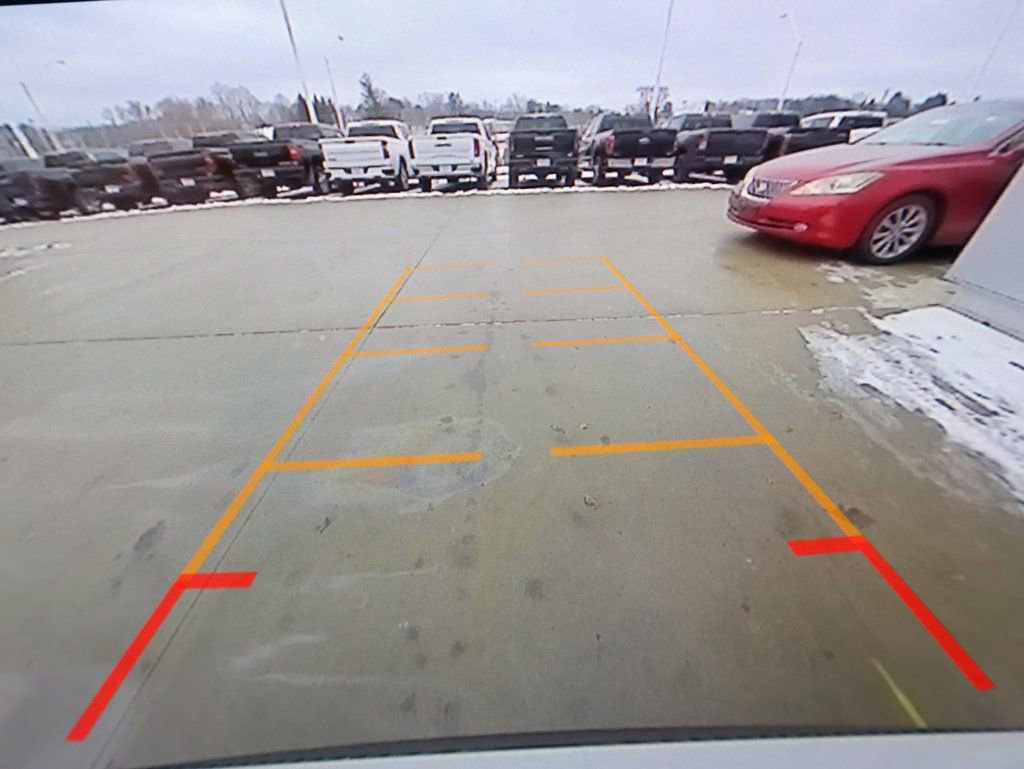 New 2026 Chevrolet Traverse LT w/ Sun and Wheel Package image 22