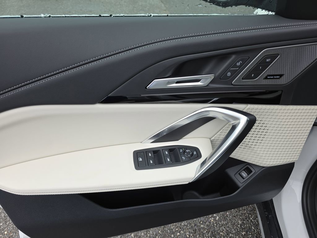 New 2026 BMW X1 xDrive28i w/ Convenience Package image 11