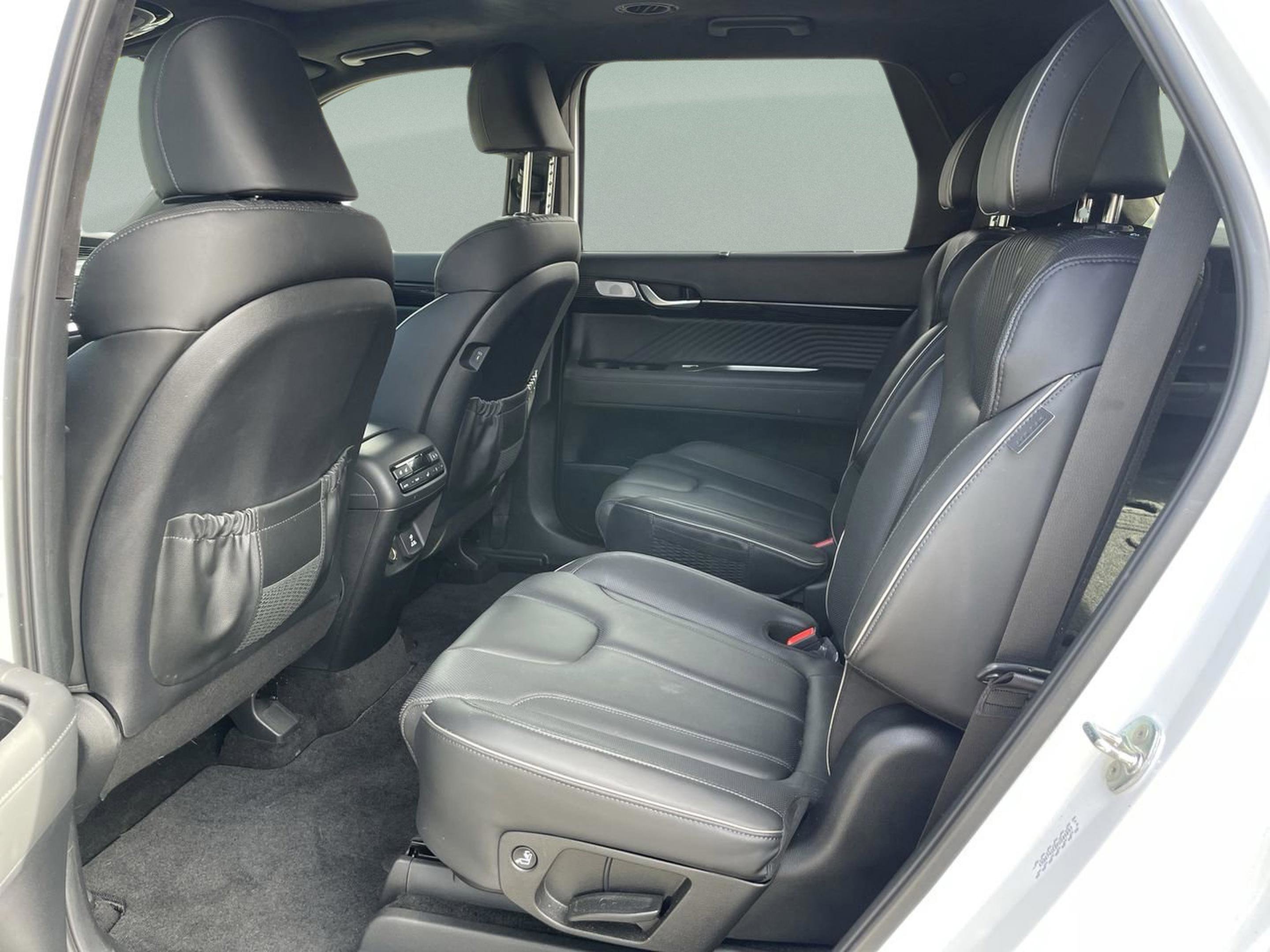 Certified 2023 Hyundai Palisade Calligraphy image 15