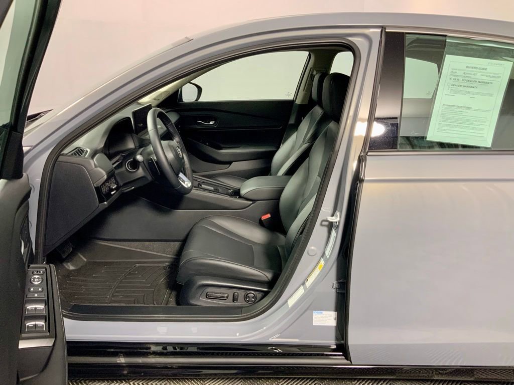 Used 2025 Honda Accord Touring image 20