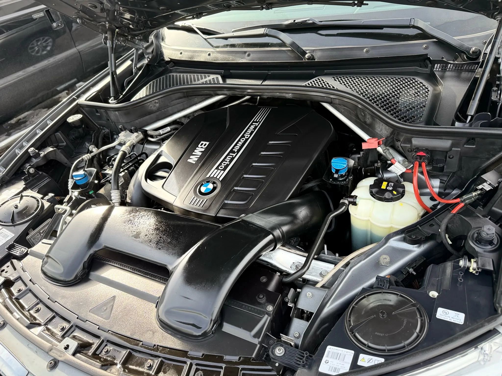 Used 2016 BMW X5 xDrive35d image 11