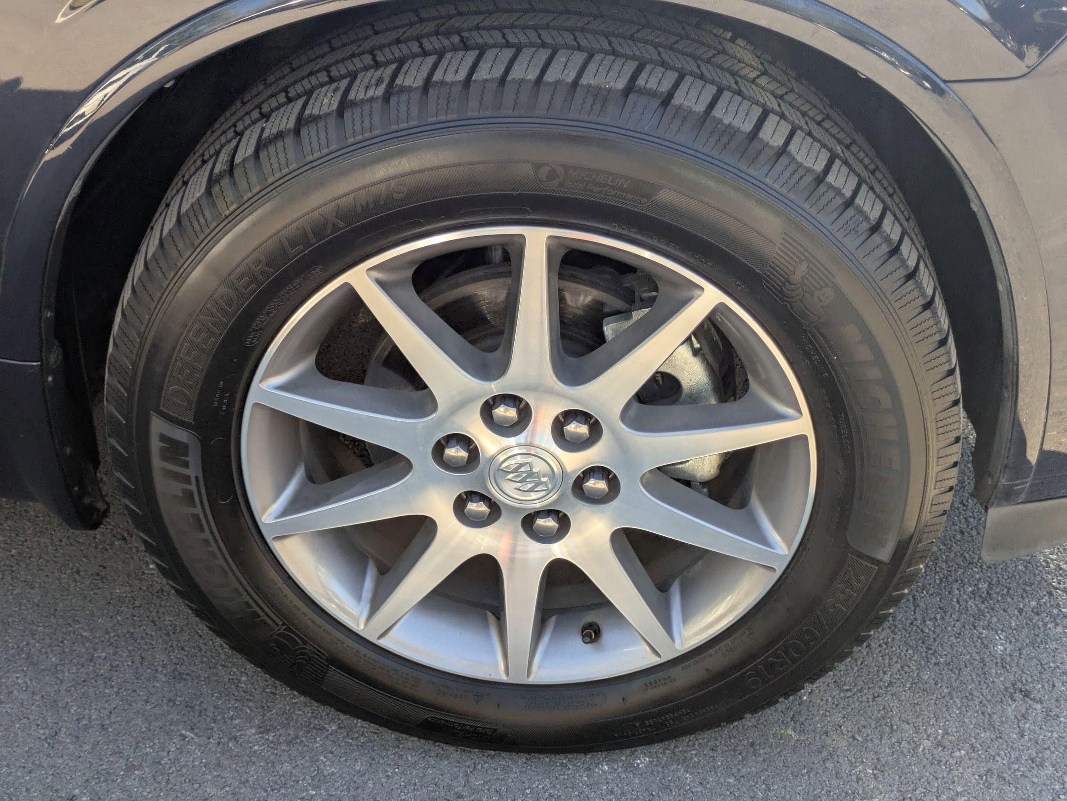 Used 2017 Buick Enclave Leather image 30