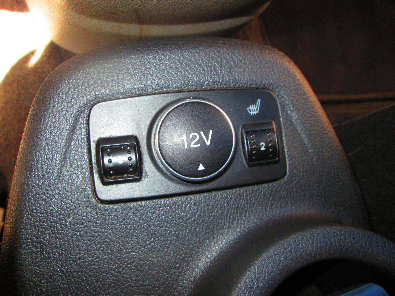 Used 2017 Ford Transit Connect Titanium FWD image 17