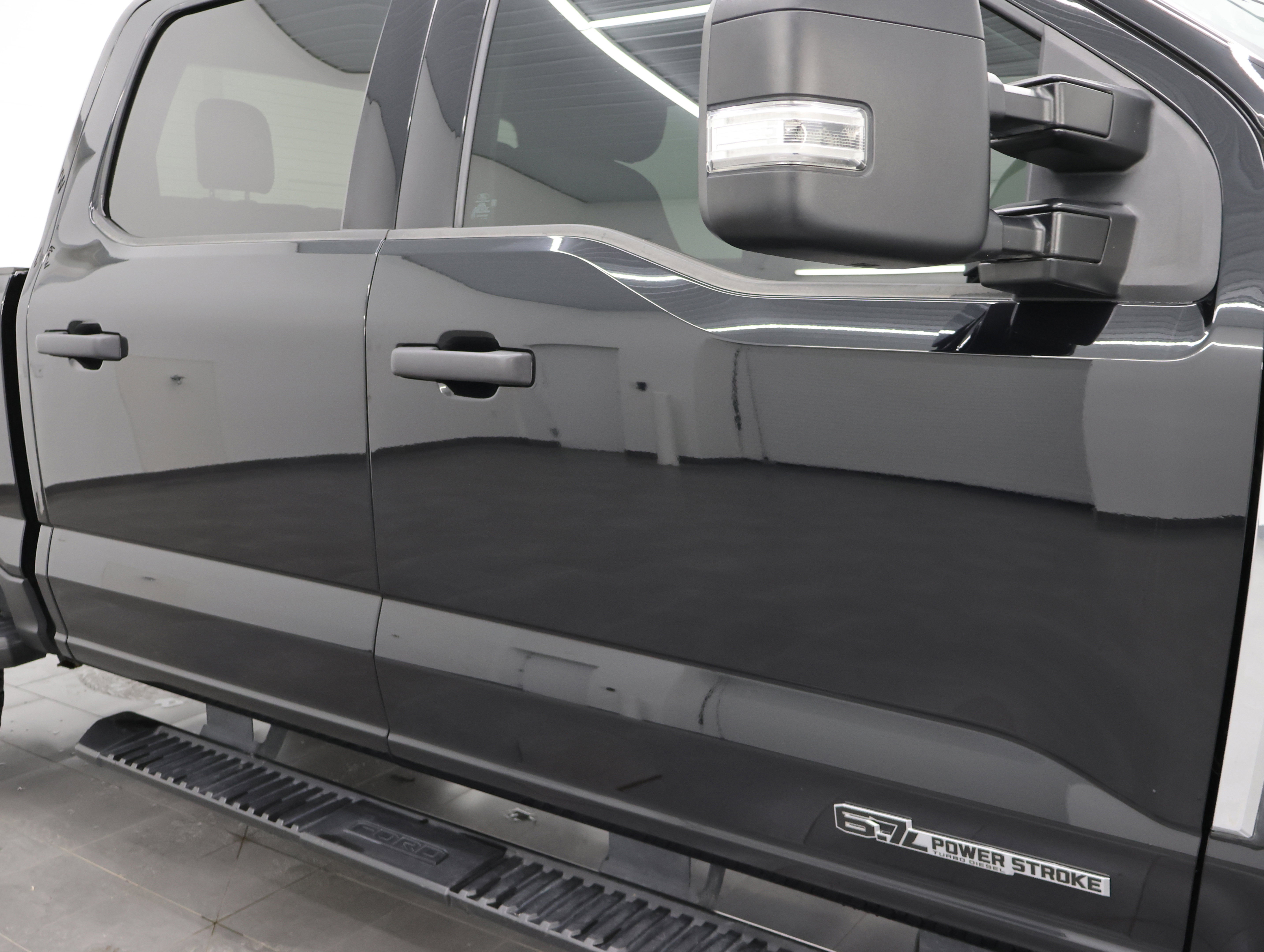 Used 2023 Ford F250 XLT w/ FX4 Off-Road Package image 23