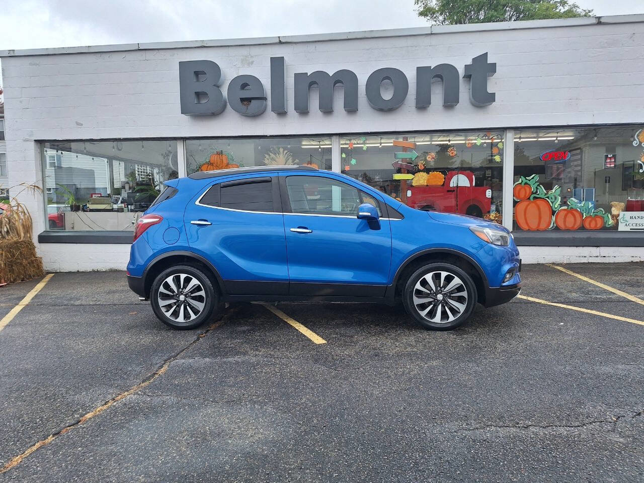 Used 2017 Buick Encore Preferred image 2