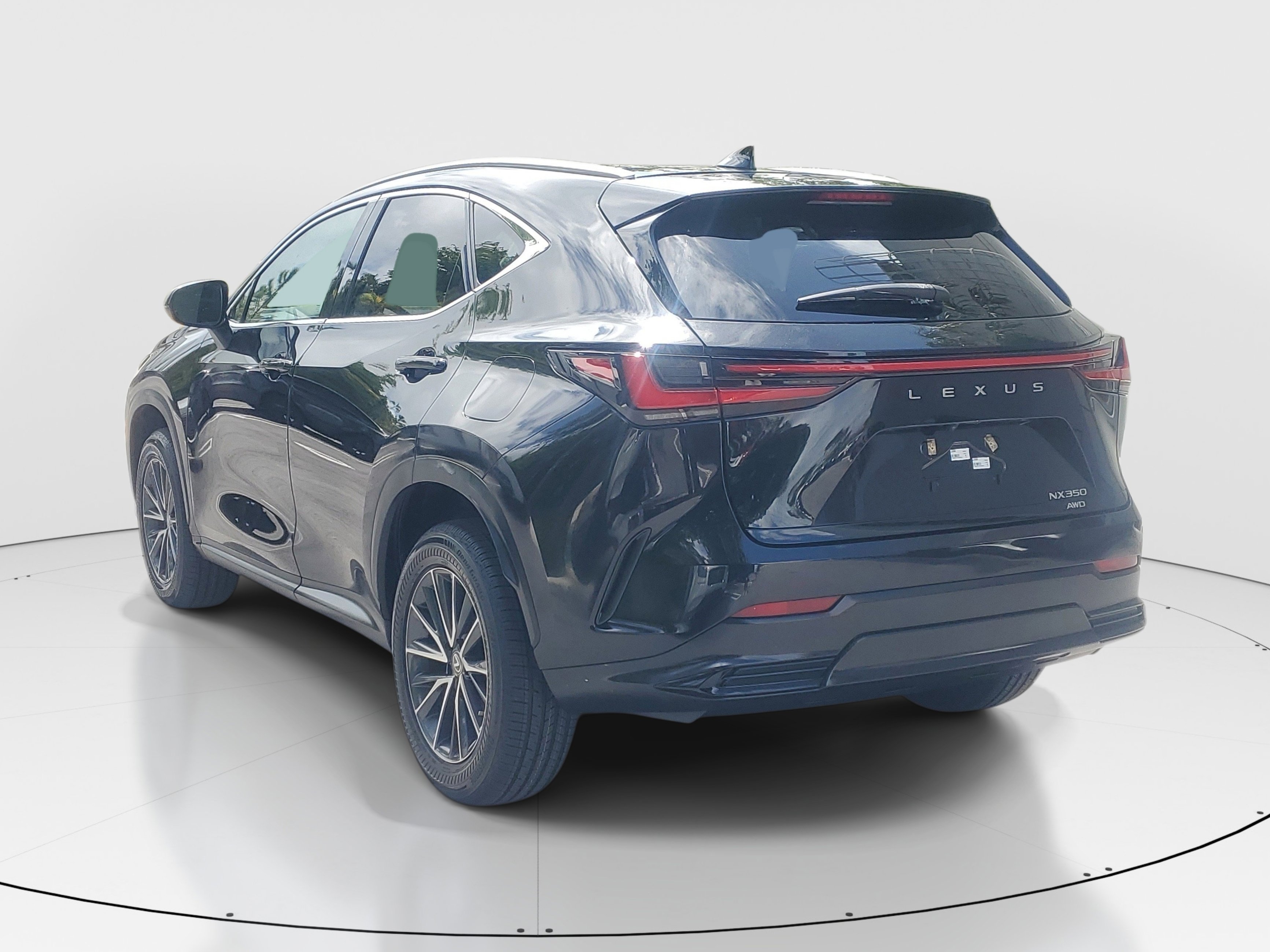 Used 2023 Lexus NX 350 AWD image 5