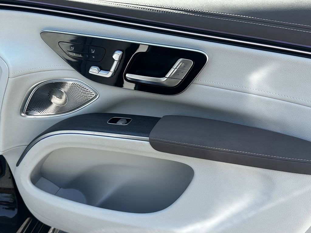 Certified 2023 Mercedes-Benz EQS 580 4MATIC SUV image 16