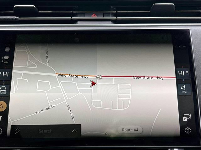 Used 2024 Land Rover Range Rover SE AWD/4WD image 13