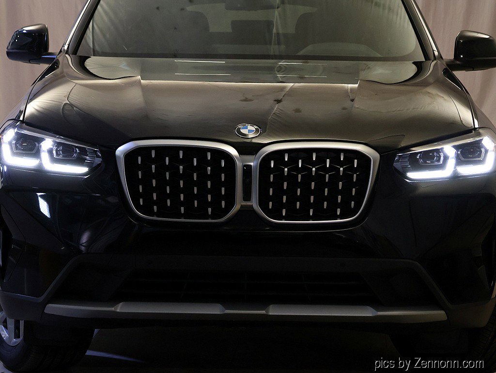 Certified 2025 BMW X4 xDrive30i AWD/4WD image 6