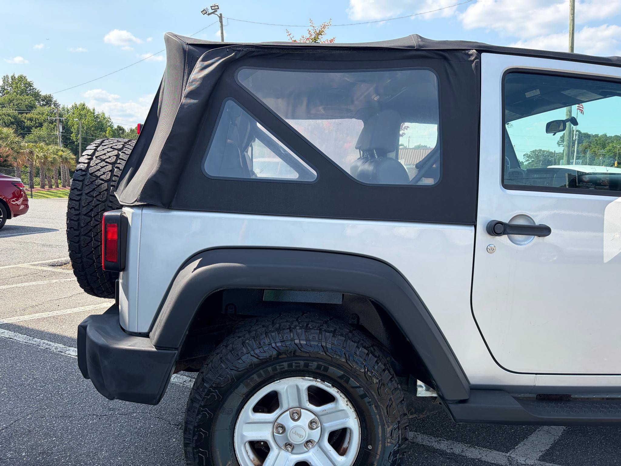 Used 2009 Jeep Wrangler X AWD/4WD image 19