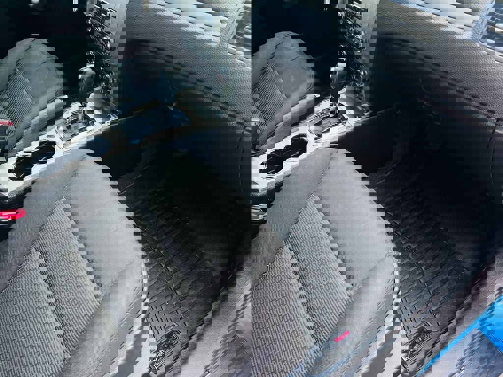 Used 2012 Ford Fusion SE FWD image 17