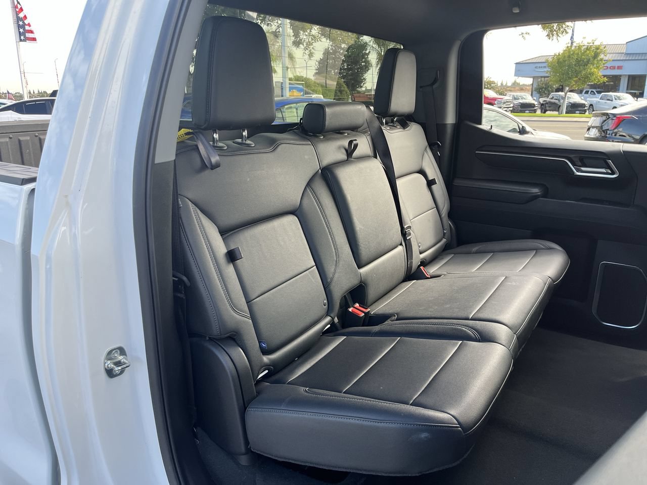 Used 2025 GMC Sierra 1500 SLT RWD image 24