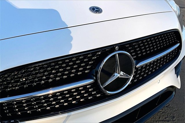 Used 2023 Mercedes-Benz E 350 Sedan image 32