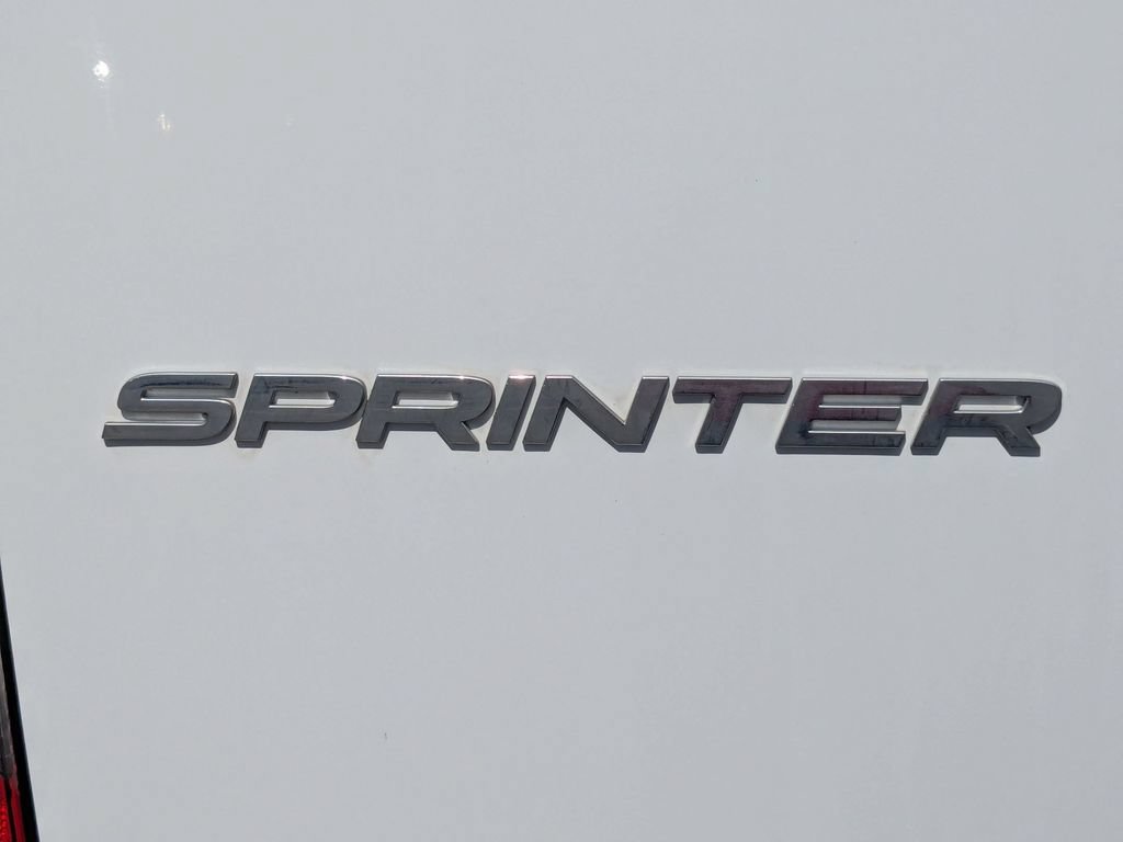Used 2021 Mercedes-Benz Sprinter 2500 image 29