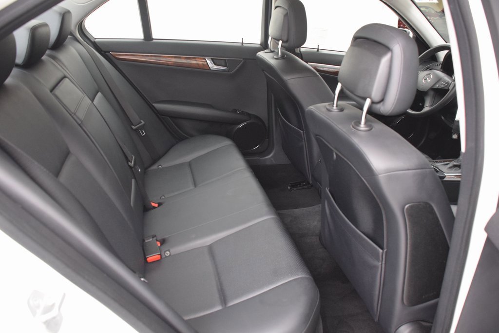 Used 2008 Mercedes-Benz C 300 Sedan image 15