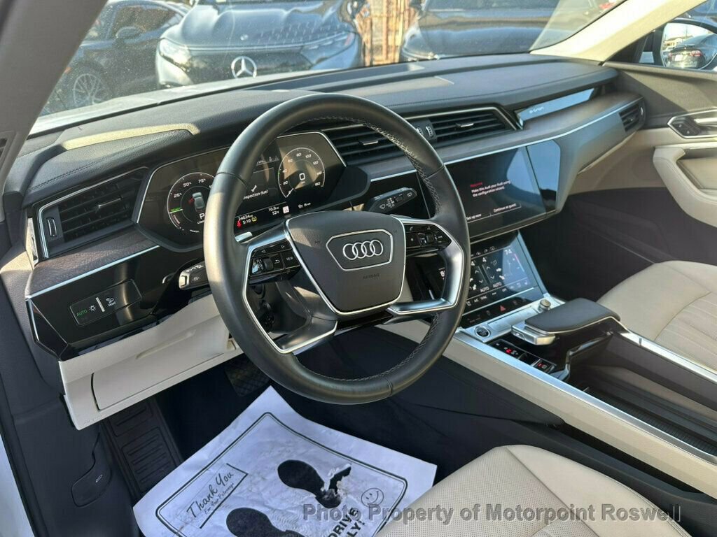Used 2024 Audi Q8 e-tron Premium Plus AWD/4WD image 13