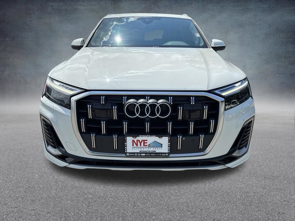 Used 2025 Audi Q7 3.0T Premium Plus AWD/4WD image 8