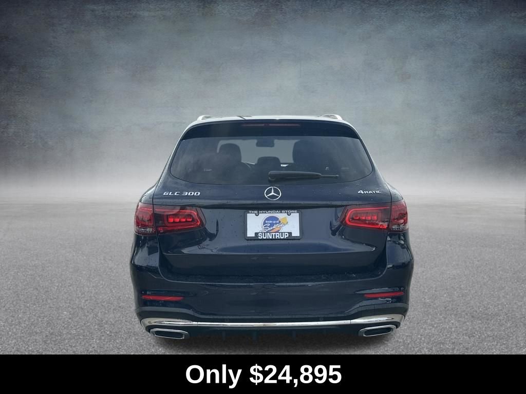 Used 2022 Mercedes-Benz GLC 300 4MATIC image 4