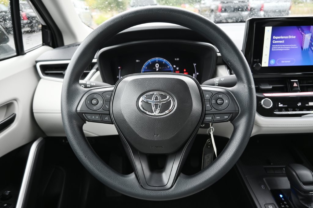 New 2026 Toyota Corolla Cross L AWD/4WD image 17