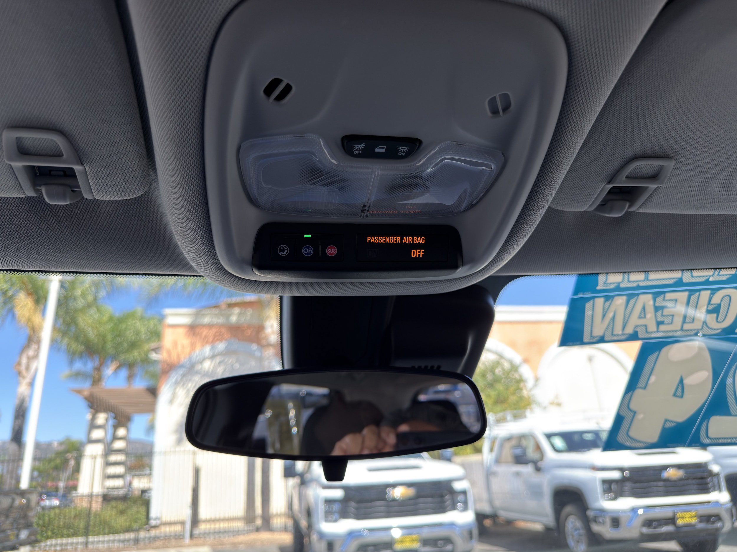 Used 2024 Chevrolet TrailBlazer LT FWD image 37