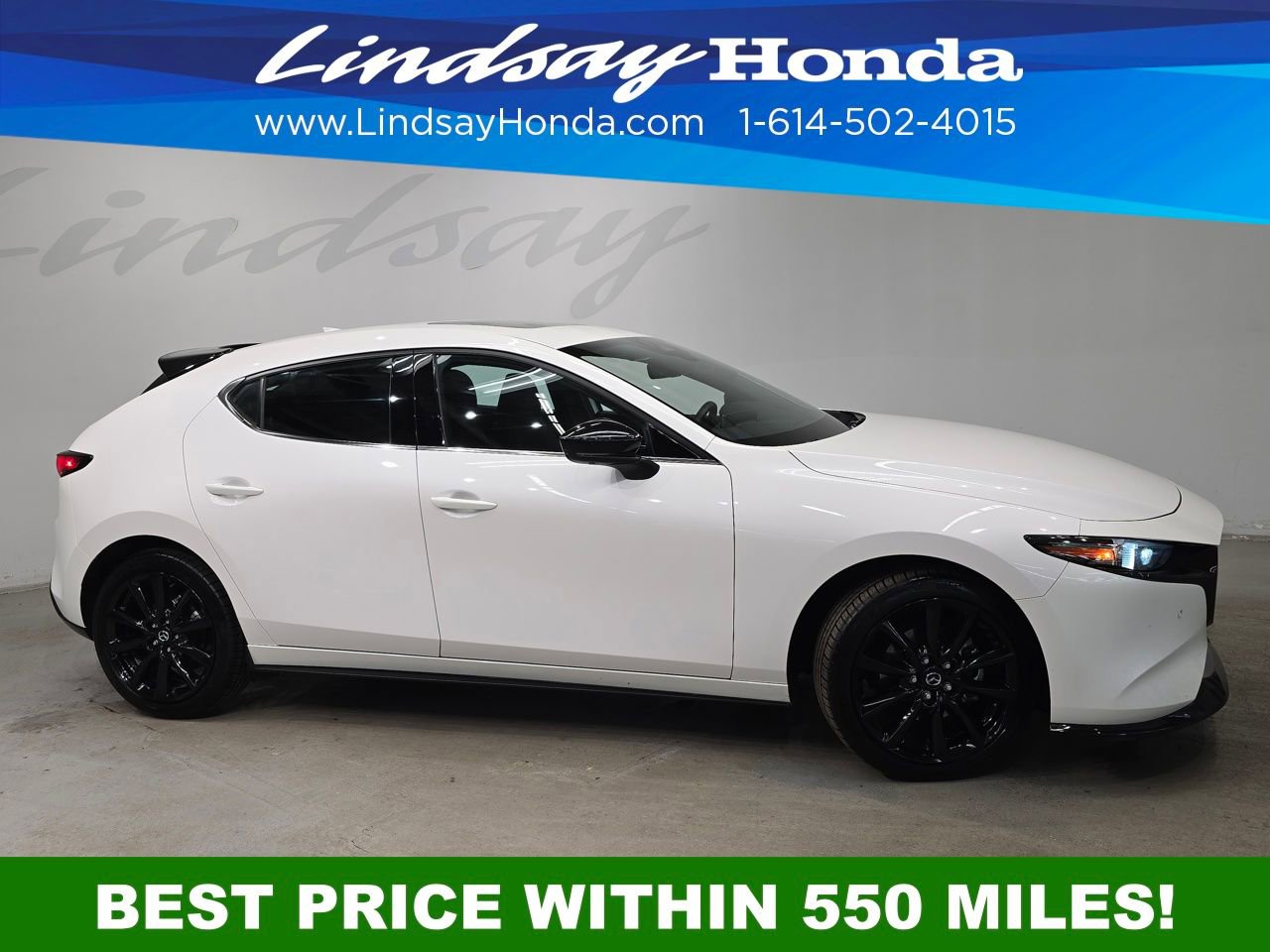 Used 2024 MAZDA MAZDA3 Hatchback w/Premium Plus Pkg image 3