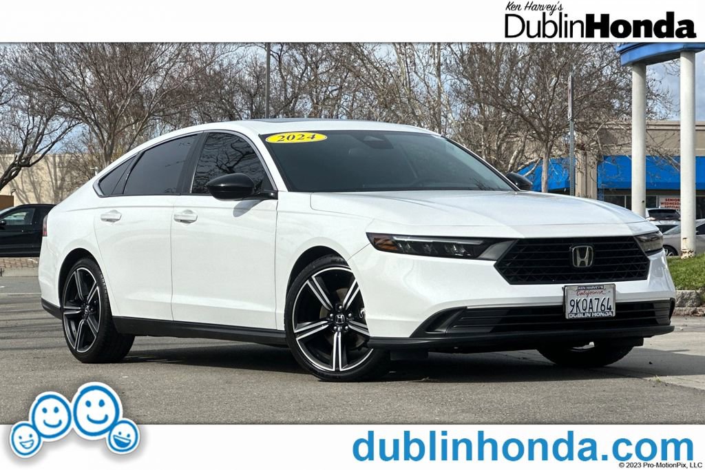 Used 2024 Honda Accord Sport image 1