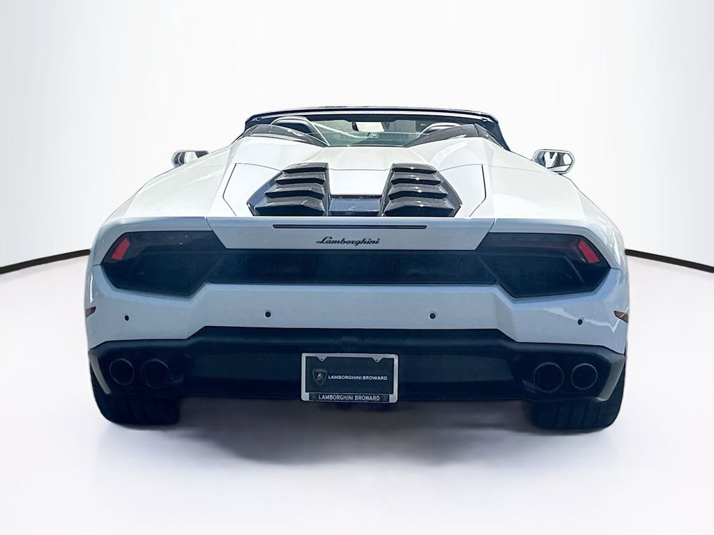 Used 2019 Lamborghini Huracan LP 580-2 image 6