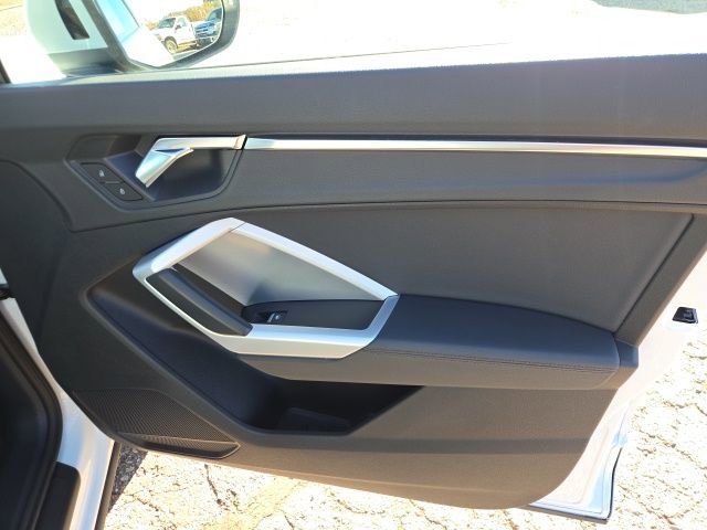Used 2022 Audi Q3 2.0T Premium image 47