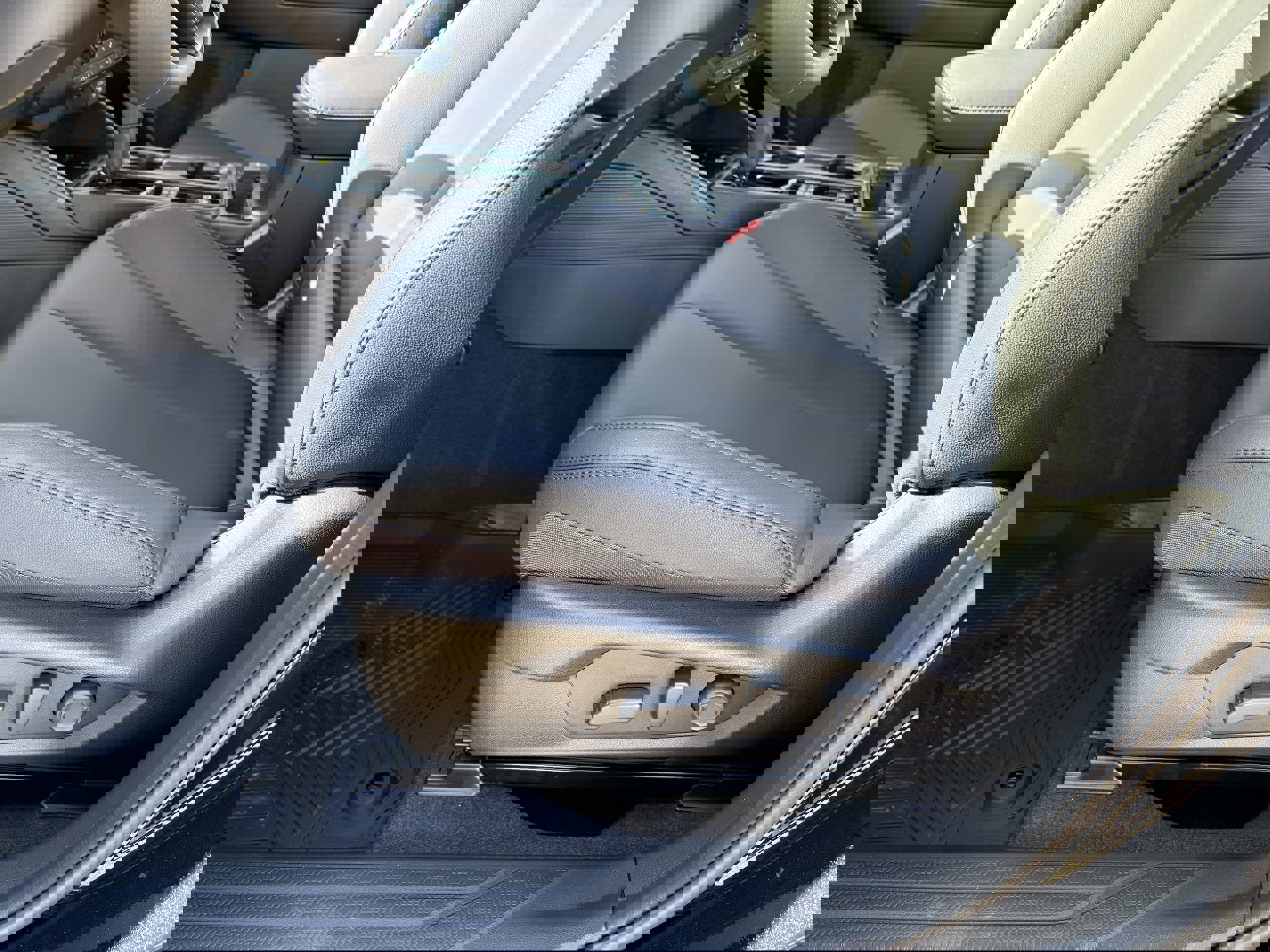 New 2026 Subaru Outback Premium image 29