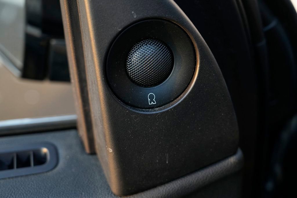 Used 2019 Lincoln Navigator Select image 30