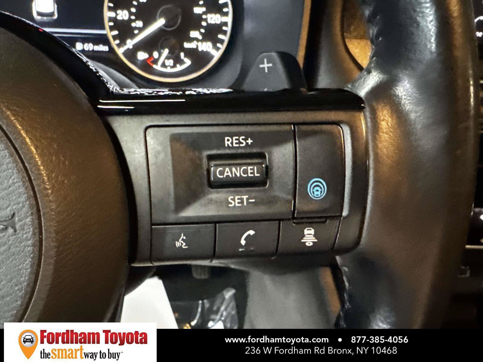 Used 2021 Nissan Rogue SV w/ Premium Package AWD/4WD image 24