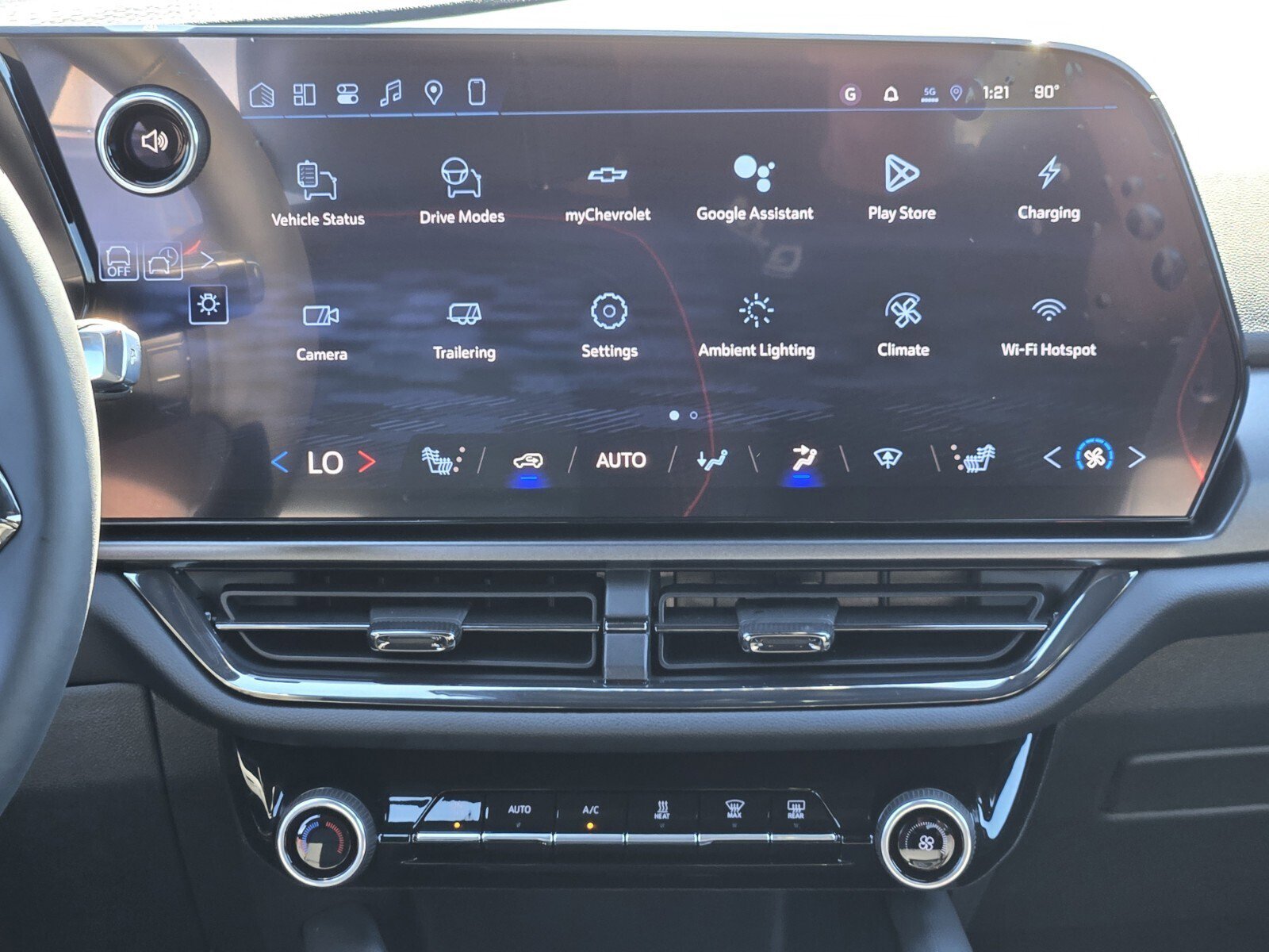 New 2026 Chevrolet Equinox EV RS FWD image 9