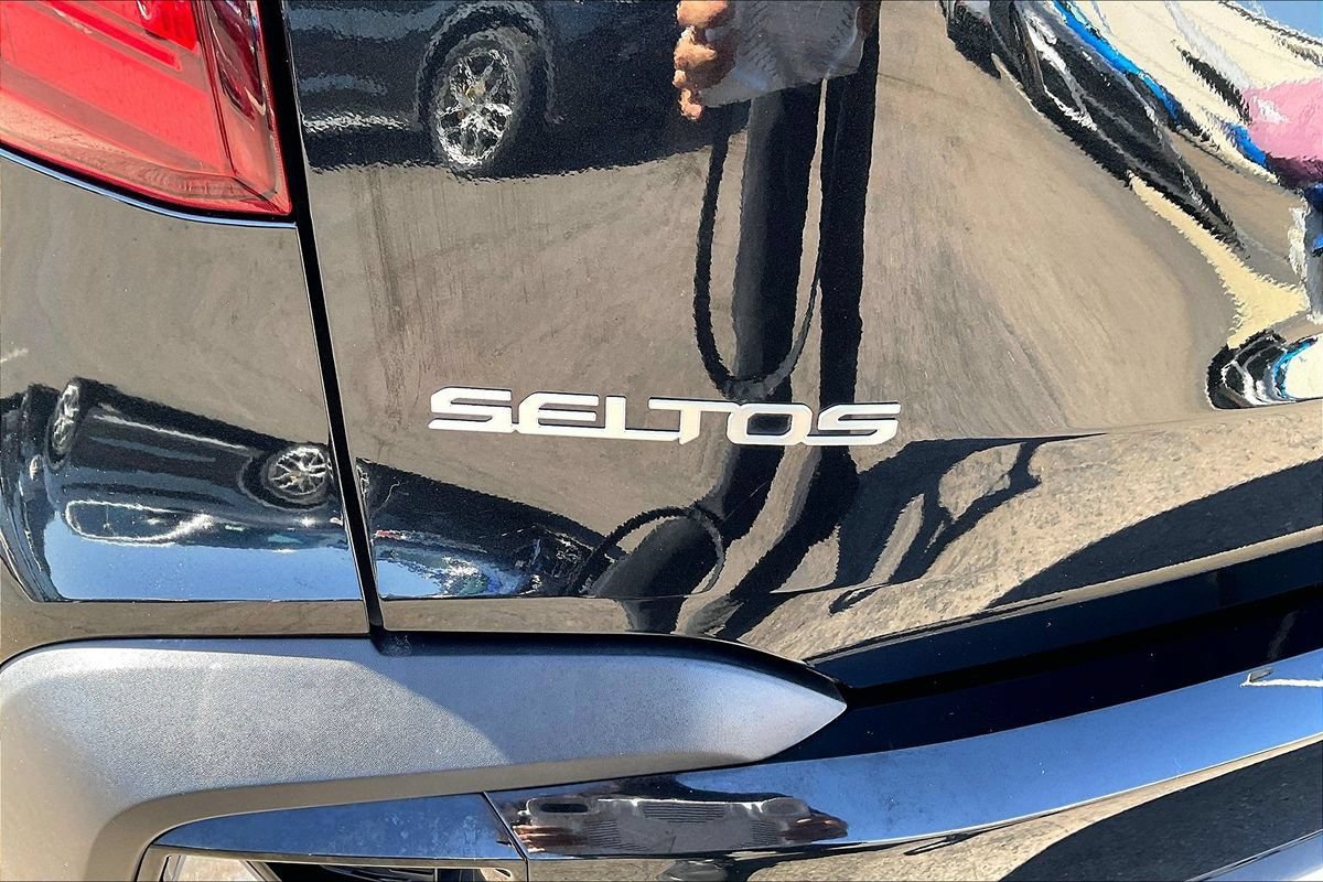 Used 2024 Kia Seltos S FWD image 28