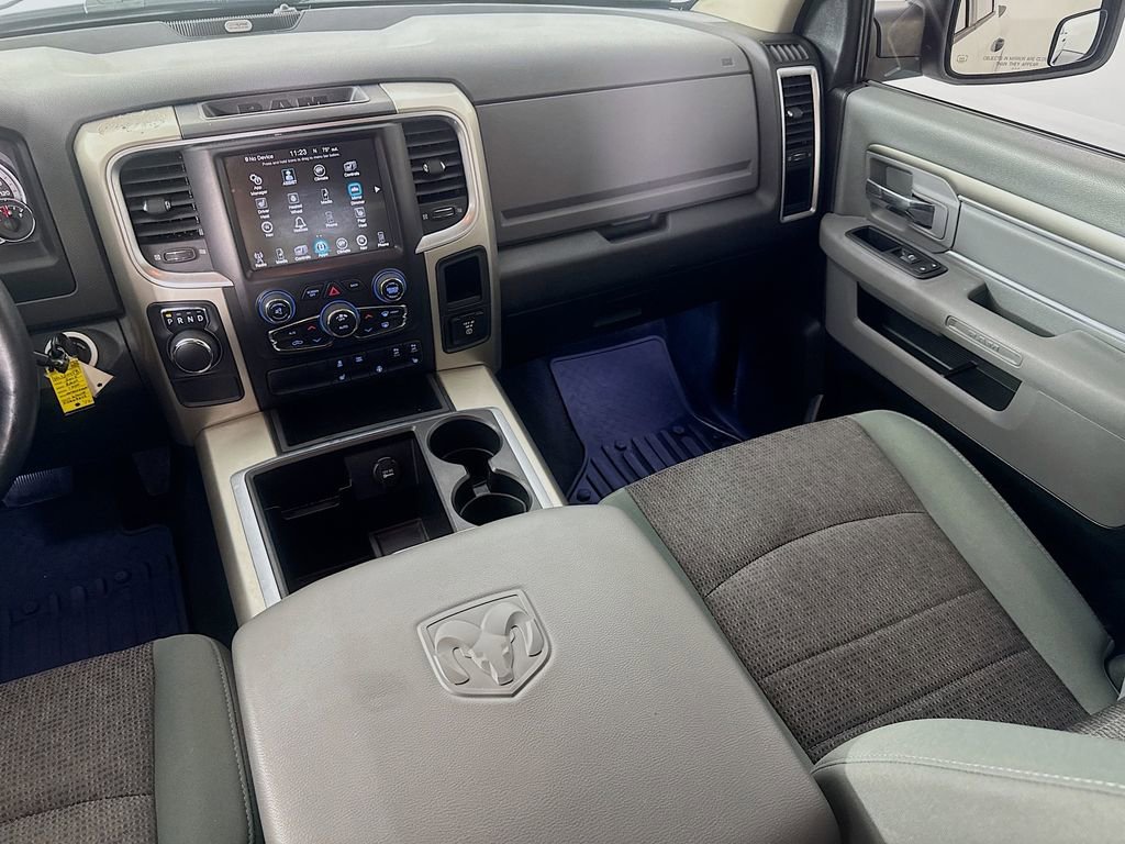 Used 2015 RAM 1500 Outdoorsman image 28