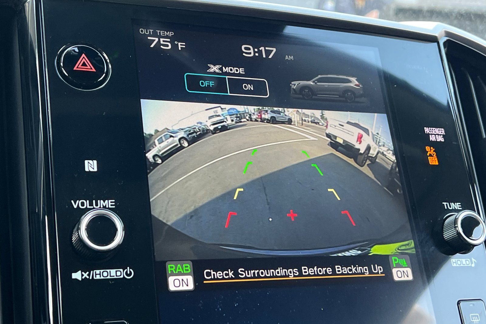 Used 2023 Subaru Ascent Premium w/ Convenience Package image 17