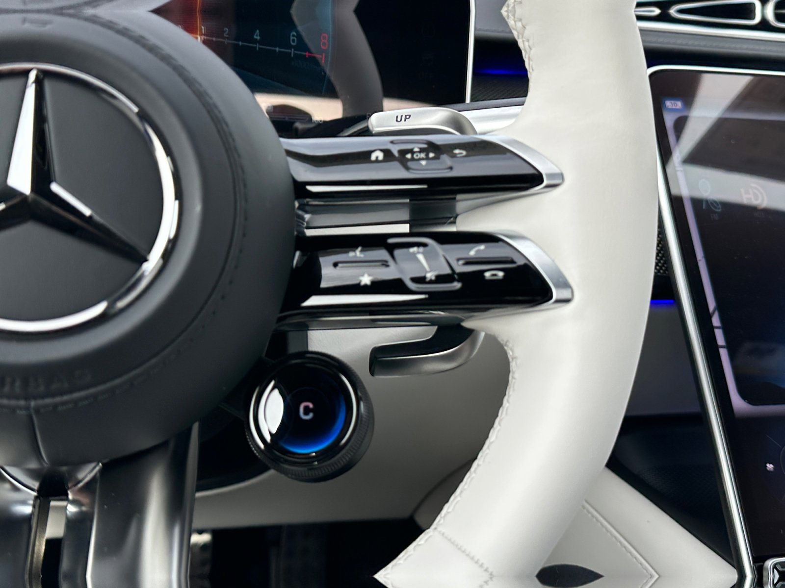 New 2026 Mercedes-Benz S 63 AMG S image 17