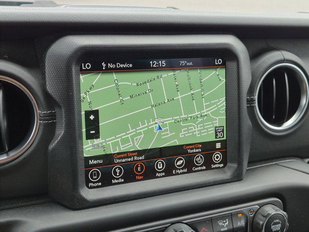 Used 2023 Jeep Wrangler Unlimited Sahara w/ Cold Weather Group AWD/4WD image 16