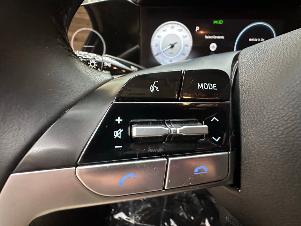 Used 2023 Hyundai Elantra SEL w/ Convenience Package image 22