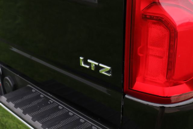 Used 2023 Chevrolet Silverado 2500 LTZ w/ LTZ Convenience Package AWD/4WD image 45